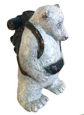 Lucy Bucknall nz bronze sculptures, polar bear